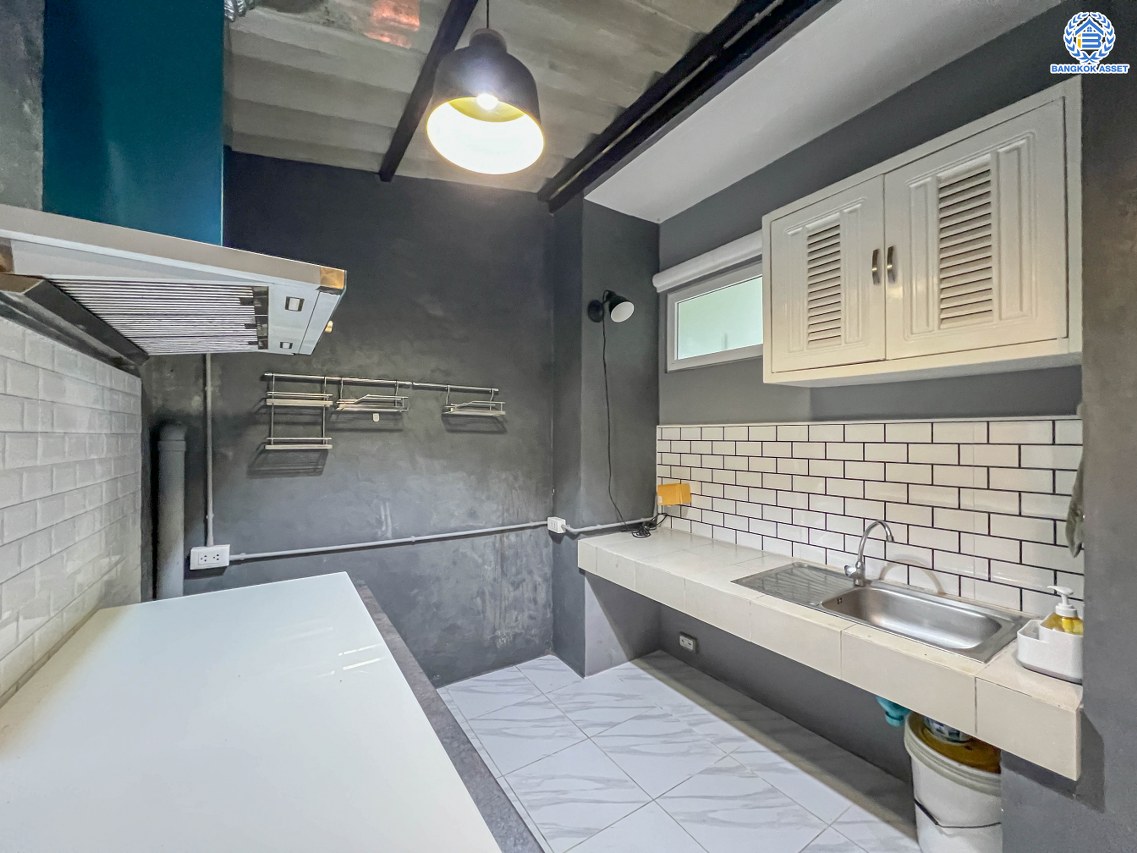 *****ทาวน์เฮ้าส์มือสอง โครงการ เมโทรปาร์ค สาทร-กัลปพฤกษ์ เนื้อที่ 20.50 ตร.ว. ฟังก์ชัน 3 ห้องนอน 3 ห้องน้ำ 2 ที่จอดรถ พร้อมเข้าอยู่ โครงการตั้งบนทำเลดี เชื่อมต่อถนนเทอดไท ถนนราชพฤกษ์ ถนนบางแค ใกล้รถไฟฟ้าสายสีน้ำเงิน "สถานีบางหว้า"