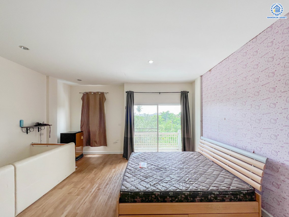 *****ทาวน์เฮ้าส์มือสอง โครงการ เมโทรปาร์ค สาทร-กัลปพฤกษ์ เนื้อที่ 20.50 ตร.ว. ฟังก์ชัน 3 ห้องนอน 3 ห้องน้ำ 2 ที่จอดรถ พร้อมเข้าอยู่ โครงการตั้งบนทำเลดี เชื่อมต่อถนนเทอดไท ถนนราชพฤกษ์ ถนนบางแค ใกล้รถไฟฟ้าสายสีน้ำเงิน "สถานีบางหว้า"