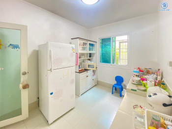 *****บ้านมือสอง โครงการ โฮมเพลส วงแหวน-รัตนาธิเบศร์ เนื้อที่ 52.2 ตร.ว. ฟังก์ชัน 3 ห้องนอน 2 ห้องน้ำ ที่จอดรถ 2 คัน ตั้งอยู่บนทำเลแห่งการเดินทาง เชื่อมต่อถนนรัตนาธิเบศร์ ใกล้ห้างเซ็นทรัล เวสต์เกต ใกล้รถไฟฟ้า "สถานีตลาดบางใหญ่"