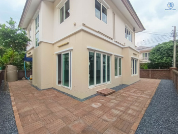 *****บ้านเดี่ยวมือสอง โครงการ คาซ่าวิลล์ สุขาภิบาล5 เนื้อที่ 52.50 ตร.ว. พื้นที่ใช้สอย 150 ตร.ม. ฟังก์ชัน 3 ห้องนอน 2 ห้องน้ำ 2 ที่จอดรถ บนทำเลเดินทางสะดวก เชื่อมต่อถนนเพิ่มสิน ถนนสุขาภิบาล5 ถนนหทัยราษร์ และจุดขึ้นทางด่วน "รามอินทรา-อาจาณรงค์" ใกล้ห้างสรรพสินค้า "เซ็นทรัล รามอินทรา"