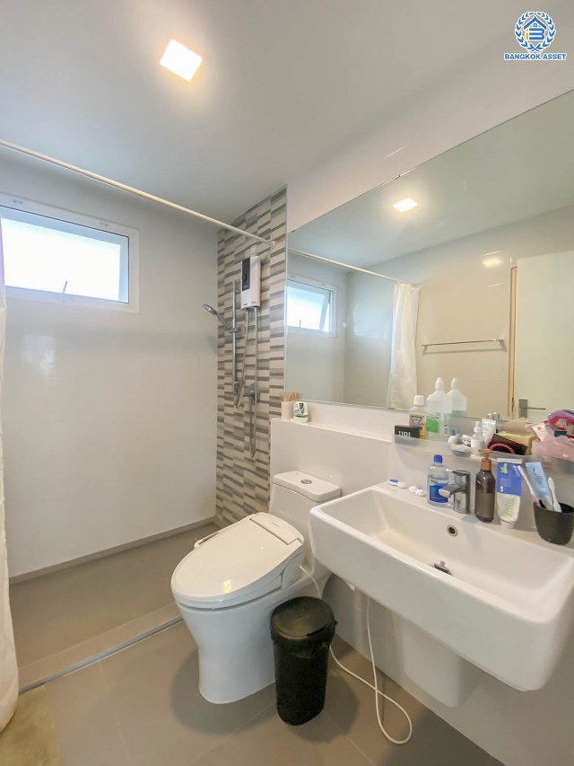 *****บ้านเดี่ยวมือสองนนทบุรี โครงการ ชัยพฤกษ์ เวสต์เกต หลังริม คุณภาพระดับ L&H เนื้อที่กว้าง 78.40 ตร.ว. ฟังก์ชัน 3 ห้องนอน 2 ห้องน้ำ บ้านสวยสภาพใหม่ บนทำเลแห่งการเดินทาง เชื่อมต่อถนนแก้วอินทร์, ถนนกาญจนาภิเษก ใกล้รถไฟฟ้าสายสีม่วง "สถานีตลาดบางใหญ่"