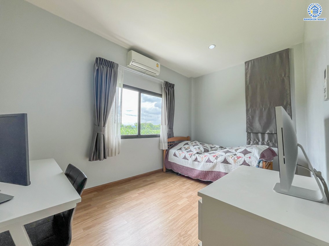 *****บ้านเดี่ยวมือสองย่านนนทบุรี โครงการ เอสเกต พรีเมี่ยม แจ้งวัฒนะ-ชัยพฤกษ์ หลังริม! เนื้อที่กว้าง 60.80 ตร.ว. พื้นที่ใช้สอย 224 ตร.ม. ฟังก์ชัน 4 ห้องนอน 3 ห้องน้ำ 3 ที่จอดรถ บนทำเลเยี่ยม ใกล้รถไฟฟ้าสายสีม่วง "สถานีไทรม้า" แถมฟรี เครื่องปรับอากาศ!