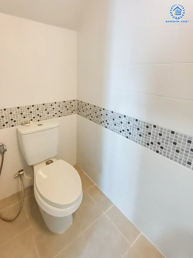 *****บ้านแฝดมือสอง โครงการ เดอะแพลนท์ คลองบางไผ่ สเตชั่น กาญจนาภิเษก เนื้อที่ 35 ตร.ว. ฟังก์ชัน 3 ห้องนอน 3 ห้องน้ำ บ้านสวยบนทำเลเดินทางสะดวก เชื่อมต่อถนนรัตนาธิเบศร์ ถนนกาญจนาภิเษก ใกล้รถไฟฟ้าสายสีม่วง "สถานีคลองบางไผ่" และจุดขึ้นทางด่วน "กาญจนาภิเษก" ราคาดีพร้อมอยู่