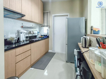 *****บ้านแฝดมือสอง โครงการ เดอะแพลนท์ คลองบางไผ่ สเตชั่น กาญจนาภิเษก เนื้อที่ 35 ตร.ว. ฟังก์ชัน 3 ห้องนอน 3 ห้องน้ำ บ้านสวยบนทำเลเดินทางสะดวก เชื่อมต่อถนนรัตนาธิเบศร์ ถนนกาญจนาภิเษก ใกล้รถไฟฟ้าสายสีม่วง "สถานีคลองบางไผ่" และจุดขึ้นทางด่วน "กาญจนาภิเษก" ราคาดีพร้อมอยู่