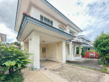 *****บ้านเดี่ยวมือสองจาก L&H โครงการ มัณฑนา เพชรเกษม81 บนเนื้อที่ 57.2 ตร.ว. พื้นที่ใช้สอยกว่า 170 ตร.ม. พร้อมฟังก์ชัน 3 ห้องนอน 3 ห้องน้ำ จอดรถได้ 2 คัน บนทำเลเชื่อมต่อสู่ ถนนเพชรเกษม, ถนนพุทธมณฑลสาย4 ใกล้เดอะมอลล์ บางแค และม.มหิดล