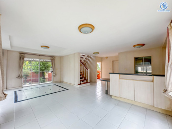 *****บ้านเดี่ยวมือสองจาก L&H โครงการ มัณฑนา เพชรเกษม81 บนเนื้อที่ 57.2 ตร.ว. พื้นที่ใช้สอยกว่า 170 ตร.ม. พร้อมฟังก์ชัน 3 ห้องนอน 3 ห้องน้ำ จอดรถได้ 2 คัน บนทำเลเชื่อมต่อสู่ ถนนเพชรเกษม, ถนนพุทธมณฑลสาย4 ใกล้เดอะมอลล์ บางแค และม.มหิดล