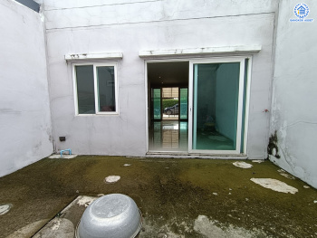 ทาวน์โฮมมือสองนนทบุรี โครงการ ดิเอ็กคลูซีฟ รัชดา-วงศ์สว่าง เนื้อที่กว้าง 24.4 ตร.ว. ฟังก์ชัน 3 ห้องนอน 3 ห้องน้ำ 2 ที่จอดรถ บ้านใหม่ ไม่เคยเข้าอยู่ บนทำเลโซนเมือง เดินทางสะดวก เชื่อมต่อ ถนนวงศ์สว่าง, ถนนติวานนท์, ถนนรัตนาธิเบศร์ ใกล้ทางด่วน "ศรีรัช" และรถไฟฟ้าสายสีม่วง "สถานีแยกติวานนท์"