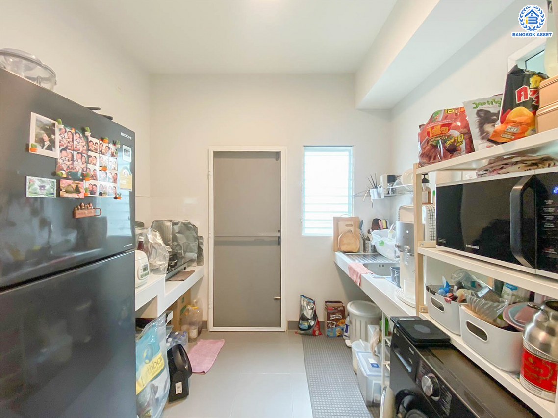 *****บ้านเดี่ยวมือสองนนทบุรี โครงการ ชัยพฤกษ์ เวสต์เกต หลังริม คุณภาพระดับ L&H เนื้อที่กว้าง 56.60 ตร.ว. พื้นที่ใช้สอย 114 ตร.ม. ฟังก์ชัน 3 ห้องนอน 2 ห้องน้ำ บ้านสวยสภาพใหม่ บนทำเลแห่งการเดินทาง เชื่อมต่อถนนแก้วอินทร์, ถนนกาญจนาภิเษก ใกล้รถไฟฟ้าสายสีม่วง "สถานีตลาดบางใหญ่"