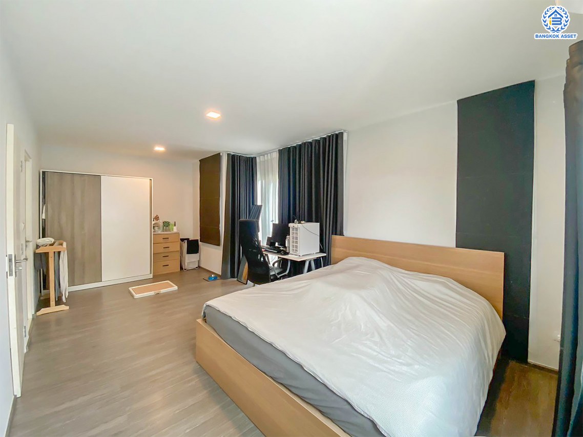 *****บ้านเดี่ยวมือสองนนทบุรี โครงการ ชัยพฤกษ์ เวสต์เกต หลังริม คุณภาพระดับ L&H เนื้อที่กว้าง 56.60 ตร.ว. พื้นที่ใช้สอย 114 ตร.ม. ฟังก์ชัน 3 ห้องนอน 2 ห้องน้ำ บ้านสวยสภาพใหม่ บนทำเลแห่งการเดินทาง เชื่อมต่อถนนแก้วอินทร์, ถนนกาญจนาภิเษก ใกล้รถไฟฟ้าสายสีม่วง "สถานีตลาดบางใหญ่"