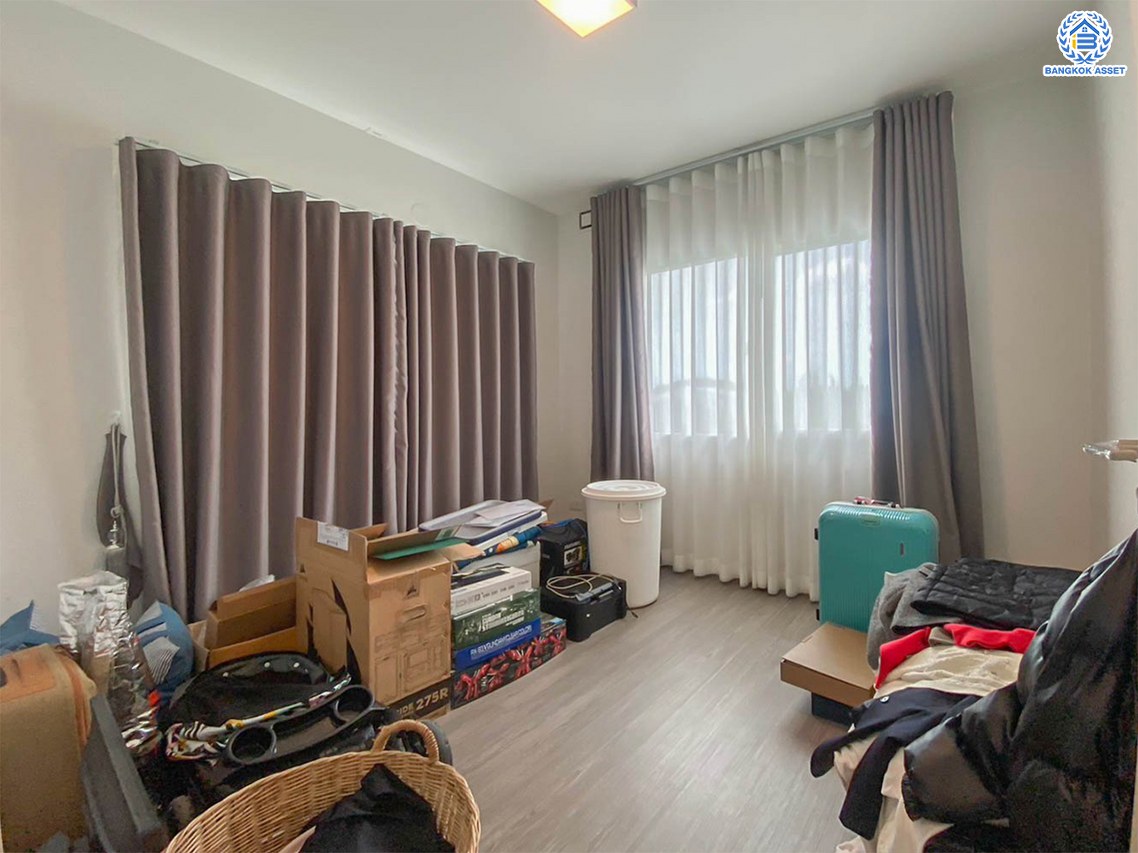 *****บ้านเดี่ยวมือสองนนทบุรี โครงการ ชัยพฤกษ์ เวสต์เกต หลังริม คุณภาพระดับ L&H เนื้อที่กว้าง 56.60 ตร.ว. พื้นที่ใช้สอย 114 ตร.ม. ฟังก์ชัน 3 ห้องนอน 2 ห้องน้ำ บ้านสวยสภาพใหม่ บนทำเลแห่งการเดินทาง เชื่อมต่อถนนแก้วอินทร์, ถนนกาญจนาภิเษก ใกล้รถไฟฟ้าสายสีม่วง "สถานีตลาดบางใหญ่"