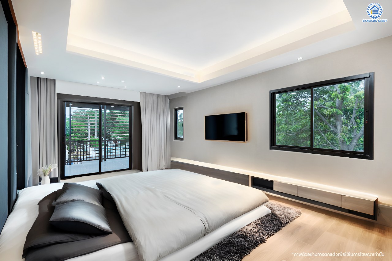 บ้านมือสองตกแต่งใหม่ โครงการ มณียา3 รัตนาธิเบศร์-ท่าอิฐ แบรนด์ Property Perfect บ้านหลังริม หลังใหญ่ เนื้อที่ 95.2 ตร.ว. พื้นที่ใช้สอยกว้างถึง 351.53 ตร.ม. ฟังก์ชัน 4 ห้องนอน 2 ห้องน้ำ 4 ที่จอดรถ บนทำเลเชื่อมต่อถนนรัตนาธิเบศร์ และถนนราชพฤกษ์ ใจกลาง 2 เซ็นทรัลฯ ใกล้ MRT "สถานีบางรักน้อยท่าอิฐ" และทางด่วน "งามวงศ์วาน"