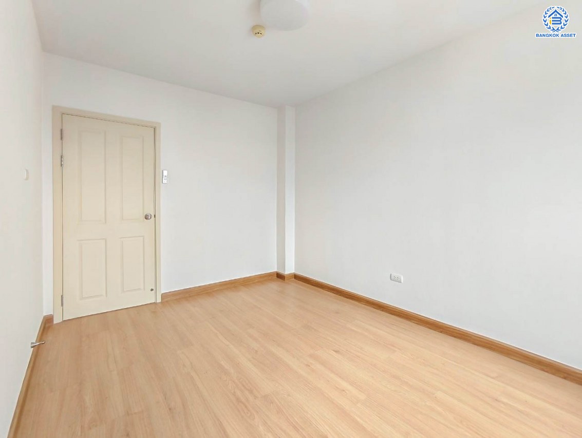 *****คอนโดมิเนียมมือสอง โครงการ ศุภาลัย ซิตี้ รีสอร์ท แจ้งวัฒนะ  ห้องริม ห้องใหญ่มากกว้างถึง 71.42 ตร.ม ฟังก์ชัน 2 ห้องนอน 2 ห้องน้ำ ทำเลดีติดถนนแจ้งวัฒนะ เดินทางสะดวกด้วยรถไฟฟ้าสายสีชมพู "สถานีแจ้งวัฒนะ" จุดขึ้นทางด่วน "ศรีรัช" ใกล้ห้างสรรพสินค้าเซ็นทรัลแจ้งวัฒนะ