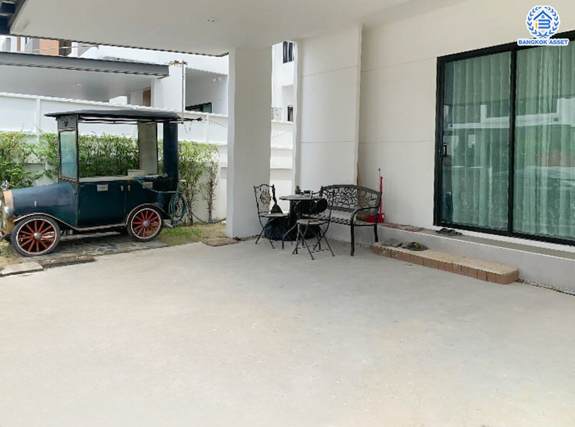 *****บ้านแฝดมือสอง โครงการ มอตโต้ กาญจนาภิเษก-พระราม2 เนื้อที่ 40.40 ตร.ว.  พื้นที่ใช้สอย 176 ตร.ม. ฟังก์ชัน 4 ห้องนอน 3 ห้องน้ำ จอดรถ 2 คัน แถมฟรี! เครื่องปรับอากาศ ทำเลติดถนนกาญจนาภิเษก ใจกลางย่านบางบอน ใกล้เซ็นทรัลพระราม2 เชื่อมต่อถนนพระราม2 และถนนเอกชัย และ ใกล้จุดขึ้นทางด่วน "ดาวคนอง"