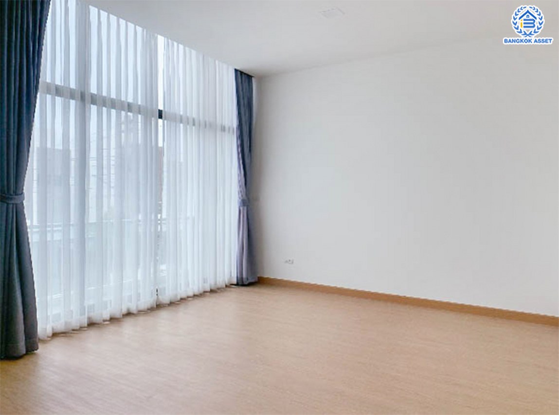 *****บ้านแฝดมือสอง โครงการ มอตโต้ กาญจนาภิเษก-พระราม2 เนื้อที่ 40.40 ตร.ว.  พื้นที่ใช้สอย 176 ตร.ม. ฟังก์ชัน 4 ห้องนอน 3 ห้องน้ำ จอดรถ 2 คัน แถมฟรี! เครื่องปรับอากาศ ทำเลติดถนนกาญจนาภิเษก ใจกลางย่านบางบอน ใกล้เซ็นทรัลพระราม2 เชื่อมต่อถนนพระราม2 และถนนเอกชัย และ ใกล้จุดขึ้นทางด่วน "ดาวคนอง"