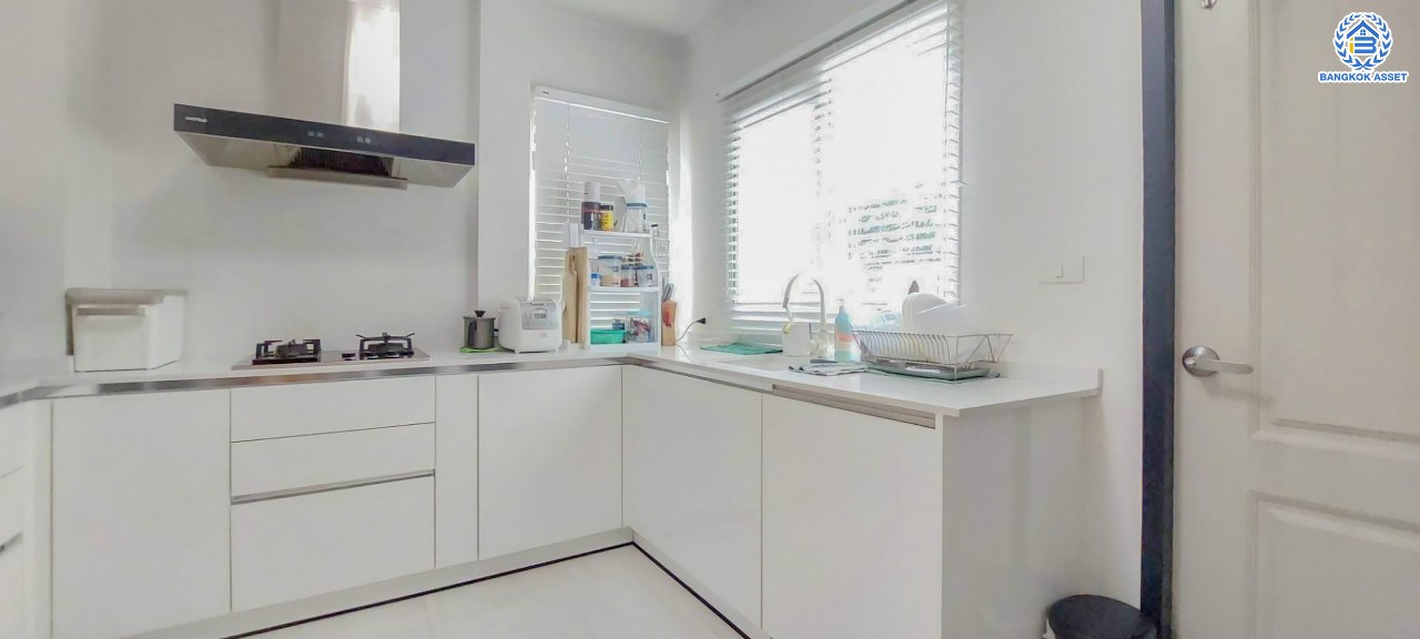 *****บ้านเดี่ยวมือสอง โครงการ ศุภาลัย พรีมา วิลล่า เนื้อที่ 132 ตร.ว. พื้นที่ใช้สอย 290 ตร.ม. ฟังก์ชัน 4 ห้องนอน 4 ห้องน้ำ 4 ที่จอดรถ บ้านสวยทำเลดี พร้อมอยู่ บนทำเลเดินทางสะดวก เชื่อมต่อถนนกาญจนาภิเษก ถนนบรมราชชนนี ถนนพุทธมณฑลสาย3 ใกล้เซ็นทรัลปิ่นเกล้า และจุดขึ้นทางต่างระดับบรมราชชนนี