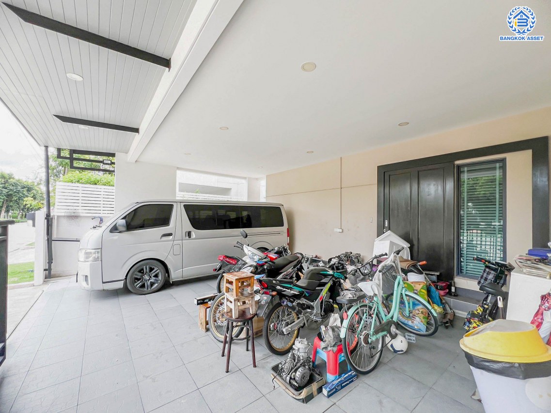 *****บ้านเดี่ยวมือสอง โครงการ เซนโทร ชัยพฤกษ์-แจ้งวัฒนะ2 หลังมุม จากแบรนด์ AP Thai เนื้อที่ 61.50 ตร.ว. พื้นที่ใช้สอย 255 ตร.ม. ฟังก์ชัน 4 ห้องนอน 6 ห้องน้ำ 2 ที่จอดรถ บ้านฟังก์ชั่นเยอะ ใกล้แหล่งอำนวยความสะดวก บนทำเล เชื่อมต่อถนนสะพานนนทบุรี-บางบัวทอง ถนนชัยพฤกษ์ ถนนราชพฤกษ์ ใกล้จุดขึ้นทางด่วน "แจ้งวัฒนะ"