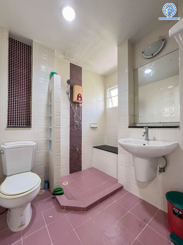 *****บ้านเดี่ยวมือสอง นนทบุรี โครงการ เพอร์เฟคพาร์ค พระราม5-บางใหญ่ เนื้อที่กว้าง 50.1 ตร.ว. พื้นที่ใช้สอย 140 ตร.ม. ฟังก์ชัน 3 ห้องนอน 3 ห้องน้ำ 2 ที่จอดรถ บ้านสภาพสวย พร้อมเข้าอยู่ บนทำเลเชื่อมต่อ ถนนกาญจนาภิเษก ใกล้รถไฟฟ้าสายสีม่วง "สถานีตลาดบางใหญ่" เพียง 15 นาที และยังใกล้ทางด่วน "ศรีรัช"