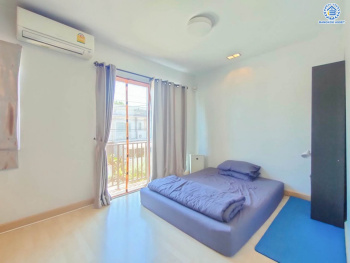 *****ทาวน์เฮ้าส์มือสอง โครงการ เดอะคอนเนค แจ้งวัฒนะ1 เนื้อที่ 18.2 ตร.ว. ฟังก์ชัน 3 ห้องนอน 2 ห้องน้ำ 1 ที่จอดรถ บ้านสภาพดีเยี่ยม พร้อมเข้าอยู่ บนทำเลดี เชื่อมต่อถนนสรงประภา, ถนนติวานนท์, ถนนแจ้งวัฒนะ ใกล้รถไฟฟ้าสายสีชมพู "สถานีสถานีปากเกร็ด" และจุดขึ้นทางด่วน "ศรีสมาน"