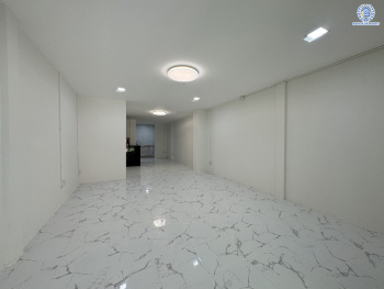 *****ทาวน์เฮ้าส์มือสอง โครงการ วังทอง ริเวอร์ปาร์ค เนื้อที่ 18 ตร.ว. พื้นที่ใช้สอย 140 ตร.ม. ฟังก์ชัน 3 ห้องนอน 2 ห้องน้ำ หน้าบ้านหันทางทิศใต้ บนทำเลดี เชื่อมต่อหลายเส้นทาง ใกล้ทางด่วน "อุตราภิมุข" และรถไฟฟ้าสายสีแดง "สถานีหลักหก"