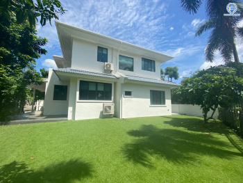 *****บ้านเดี่ยวมือสอง โครงการ นันทวัน สาทร-ราชพฤกษ์ หลังมุม เนื้อที่ 102.8 ตร.ว. พื้นที่ใช้สอย 248 ตร.ม.ฟังก์ชัน 4 ห้องนอน 3 ห้องน้ำ 2 ที่จอดรถ บ้านสวย สภาพดี บนทำเลเชื่อมต่อหลายเส้นทาง ใกล้รถไฟฟ้าสายสีน้ำเงิน "สถานีบางหว้า" แถมฟรี เครื่องปรับอากาศ 4 เครื่อง, เฟอร์นิเจอร์บิ้วอิน, ระบบไฟรองรับ EV Charger, Digital Door Lock