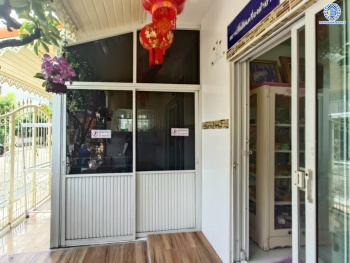 *****ทาวน์เฮ้าส์มือสอง โครงการ พฤกษาพรีเว่ เลียบด่วนรามอินทรา เนื้อที่กว้าง 17.10 ตร.ว. ฟังก์ชัน 3 ห้องนอน 2 ห้องน้ำ บนทำเลเดินทางสะดวก เชื่อมต่อถนนรามอินทรา, ถนนประเสริฐมนูกิจ, ถนนนวมินทร์ ใกล้จุดขึ้นทางด่วน "รามอินทรา-อาจณรงค์" และใกล้รถไฟฟ้าสายสีเหลือง "สถานีบางกะปิ" จองเลย!