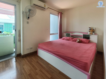 *****ทาวน์เฮ้าส์มือสอง โครงการ พฤกษาพรีเว่ เลียบด่วนรามอินทรา เนื้อที่กว้าง 17.10 ตร.ว. ฟังก์ชัน 3 ห้องนอน 2 ห้องน้ำ บนทำเลเดินทางสะดวก เชื่อมต่อถนนรามอินทรา, ถนนประเสริฐมนูกิจ, ถนนนวมินทร์ ใกล้จุดขึ้นทางด่วน "รามอินทรา-อาจณรงค์" และใกล้รถไฟฟ้าสายสีเหลือง "สถานีบางกะปิ" จองเลย!