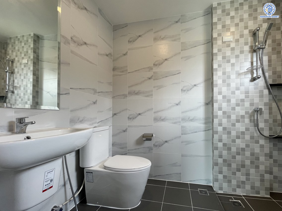 *****บ้านเดี่ยวมือสอง โครงการ เซนโทร ชัยพฤกษ์-345 เนื้อที่ 64.50 ตร.ว. ฟังก์ชัน 3 ห้องนอน 3 ห้องน้ำ 2 ที่จอดรถ บ้านสภาพดี พร้อมเข้าอยู่ บนทำเลดี เชื่อมต่อถนนสะพานนนทบุรี-บางบัวทอง ถนนราชพฤกษ์ ใกล้จุดขึ้นทางด่วน "ศรีรัช"