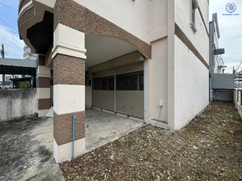 *****ทาวน์โฮม 3 ชั้นมือสอง โครงการ พิบูลย์การ์เด้นวิลล์ พิบูลย์สงคราม16 เนื้อที่เกือบ 35.8 ตร.ว. พื้นที่ใช้สอย 200 ตร.ม. ฟังก์ชัน 4 ห้องนอน 5 ห้องน้ำ บนสุดยอดทำเล เชื่อมถนนพิบูลย์สงคราม, ถนนวงศ์สว่าง, ถนนนครอินทร์ และถนนติวานนท์ ใกล้รถไฟฟ้าสายสีม่วง "สถานีแยกติวานนท์" และจุดขึ้นทางด่วน "ศรีรัช-วงแหวนรอบนอก"