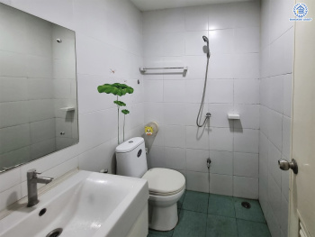 *****ทาวน์เฮ้าส์มือสอง โครงการ พฤกษาวิลล์22 พระราม5-2 เนื้อที่กว้าง 21.4 ตร.ว. พื้นที่ใช้สอย 130 ตร.ม. ฟังก์ชัน 3 ห้องนอน 2 ห้องน้ำ สภาพภายในสวย พร้อมเข้าอยู่ได้ทันที ตั้งบนทำเลดี เชื่อมต่อถนนบางกรวย-ไทรน้อย ถนนนครอินทร์ ถนนราชพฤกษ์ ใกล้รถไฟฟ้าสายสีม่วง "สถานีแยกติวานนท์" และจุดขึ้นทางด่วน "พระราม7"