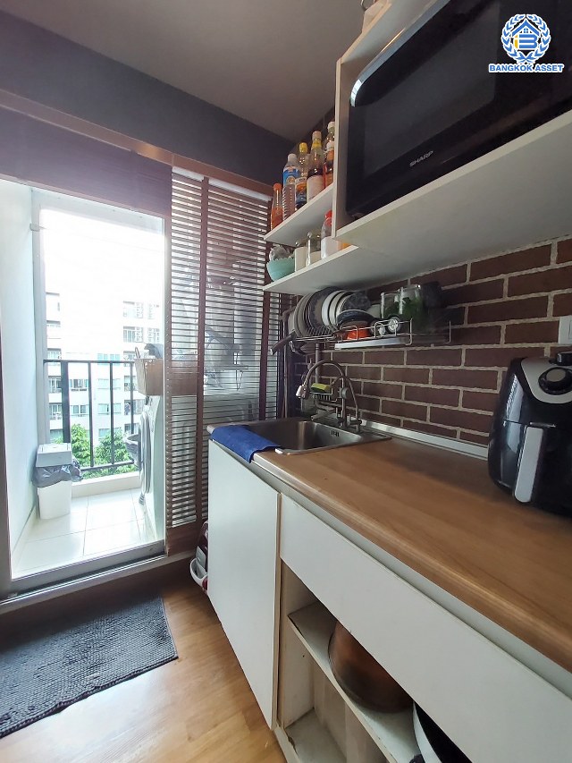 *****คอนโดมิเนียมมือสอง โครงการ ยูทรี คอนโด แอด แยกเกษตร พื้นที่ใช้สอย 28.60 ตร.ม. ฟังก์ชัน 1 ห้องนอน 1 ห้องน้ำ พร้อมอยู่ ทำเลดีเชื่อมต่อถนนพหลโยธิน ถนนประเสริฐมนูกิจ ถนนงามวงศ์วาน ใกล้รถไฟฟ้าสายสีเขียว "สถานีเสนานิคม" และ "สถานีมหาวิทยาลัยเกษตรศาสตร์" แถมฟรี! ทีวี, ตู้เย็น, ไมโครเวฟ, เครื่องปรับอากาศ