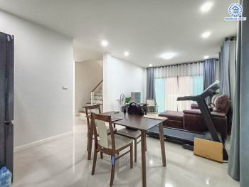 *****บ้านเดี่ยวมือสองนนทบุรี โครงการ เดอะเกรท บางใหญ่ หลังมุม เนื้อที่ 60.4 ตร.ว. พื้นที่ใช้สอย 180 ตร.ม. ฟังก์ชัน 3 ห้องนอน 2 ห้องน้ำ 2 ที่จอดรถ ฟรี! เครื่องปรับอากาศ เครื่องทำน้ำอุ่น โครงการบนทำเลใกล้เมือง เชื่อมต่อถนนรัตนาธิเบศร์ ถนนกาญจนาภิเษก ใกล้รถไฟฟ้าสายสีม่วง "สถานีคลองบางไผ่" และจุดขึ้นทางด่วน "ศรีรัช"