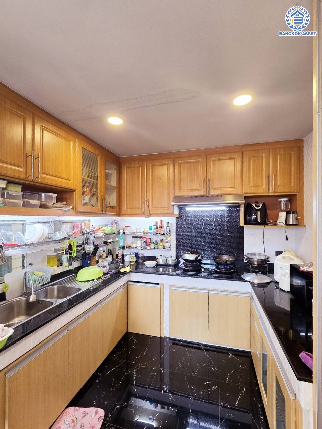 *****บ้านมือสองนนทบุรี โครงการ ชัยพฤกษ์2 ติวานนท์ เนื้อที่ 54.4 ตร.ว. พื้นที่ใช้สอย 180 ตร.ม. ฟังก์ชัน 4 ห้องนอน 2 ห้องน้ำ จอดรถได้ 2 คัน บนทำเลศักยภาพ หน้าโครงการติดถนนใหญ่ เชื่อมต่อถนนราชพฤกษ์ ใกล้จุดขึ้นทางด่วน "ศรีสมาน"