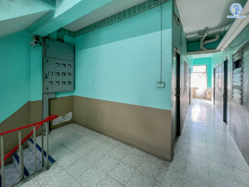 *****อาคารพาณิชย์ 4 คูหา 5 ชั้น  ซอยลาดพร้าว122 ลาดพร้าว หลังริม! เนื้อที่ 69 ตร.ว. พร้อมฟังก์ชัน 49 ห้องนอน 34 ห้องน้ำ บนทำเลดี อยู่ในย่านที่เหมาะสำหรับทำธุรกิจ หอพัก ใกล้รถไฟฟ้าสายสีเหลือง "สถานีมหาดไทย" และจุดขึ้นทางด่วน "ลาดพร้าว"