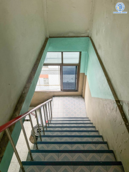 *****อาคารพาณิชย์ 4 คูหา 5 ชั้น  ซอยลาดพร้าว122 ลาดพร้าว หลังริม! เนื้อที่ 69 ตร.ว. พร้อมฟังก์ชัน 49 ห้องนอน 34 ห้องน้ำ บนทำเลดี อยู่ในย่านที่เหมาะสำหรับทำธุรกิจ หอพัก ใกล้รถไฟฟ้าสายสีเหลือง "สถานีมหาดไทย" และจุดขึ้นทางด่วน "ลาดพร้าว"