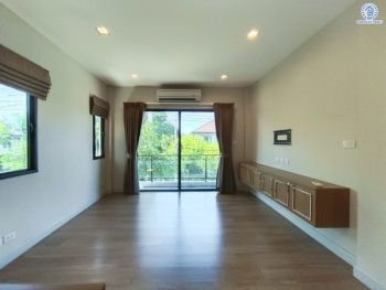 *****บ้านเดี่ยวมือสองนนทบุรี โครงการ เวนิว พระราม5 หลังมุม เนื้อที่กว้างขวางถึง 68.80 ตร.ว. ฟังก์ชัน 4 ห้องนอน 3 ห้องน้ำ 2 ที่จอดรถ ทำเลดี เพียง 10 นาทีก็ถึงรถไฟฟ้าสายสีม่วง "สถานีแยกติวานนท์" และจุดขึ้นทางด่วน "ศรีรัช" แถมฟรี เครื่องปรับอากาศ เครื่องทำน้ำอุ่น และ เครื่องดูดควัน พร้อมเข้าอยู่ได้เลย