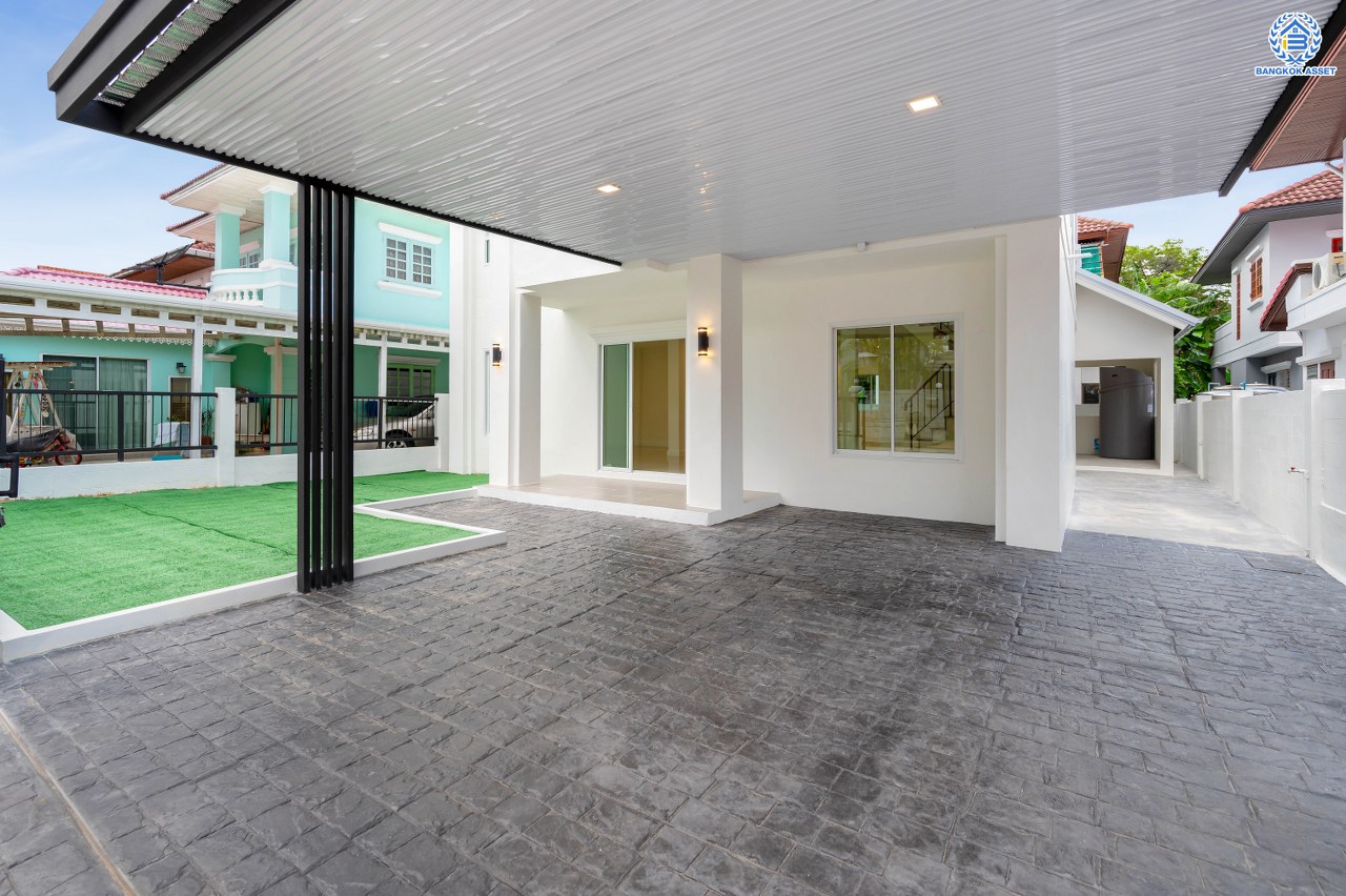 บ้านมือสองตกแต่งใหม่ โครงการ มณียา มาสเตอร์พีช รัตนาธิเบศร์ แบรนด์ Property Perfect เนื้อที่ 54.00 ตร.ว. พื้นที่ใช้สอย 245.86 ตร.ม. ฟังก์ชัน 4 ห้องนอน 4 ห้องน้ำ 2 ที่จอดรถ บนทำเลที่ดีที่สุด เชื่อมต่อ ถนนรัตนาธิเบศร์ และ ถนนราชพฤกษ์ ใจกลาง 2 เซ็นทรัลฯ ใกล้รถไฟฟ้าสายสีม่วง "สถานีบางรักน้อยท่าอิฐ" และ "สถานีไทรม้า"