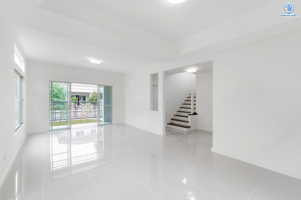 บ้านมือสองตกแต่งใหม่ โครงการ ชัยพฤกษ์ บางใหญ่ บ้านเดี่ยวแบรนด์คุณภาพ L&H สภาพแวดล้อมดี พร้อม Facilities ครบครัน บนเนื้อที่ 61.00 ตร.ว. พื้นที่ใช้สอย 177.47 ตร.ม. ฟังก์ชัน 3 ห้องนอน 3 ห้องน้ำ จอดรถได้ 2 คัน บนทำเลเดินทางสะดวก ใกล้รถไฟฟ้าสายสีม่วง "สถานีคลองบางไผ่" และเพียง 5 นาทีถึงเซ็นทรัล เวสต์เกต...