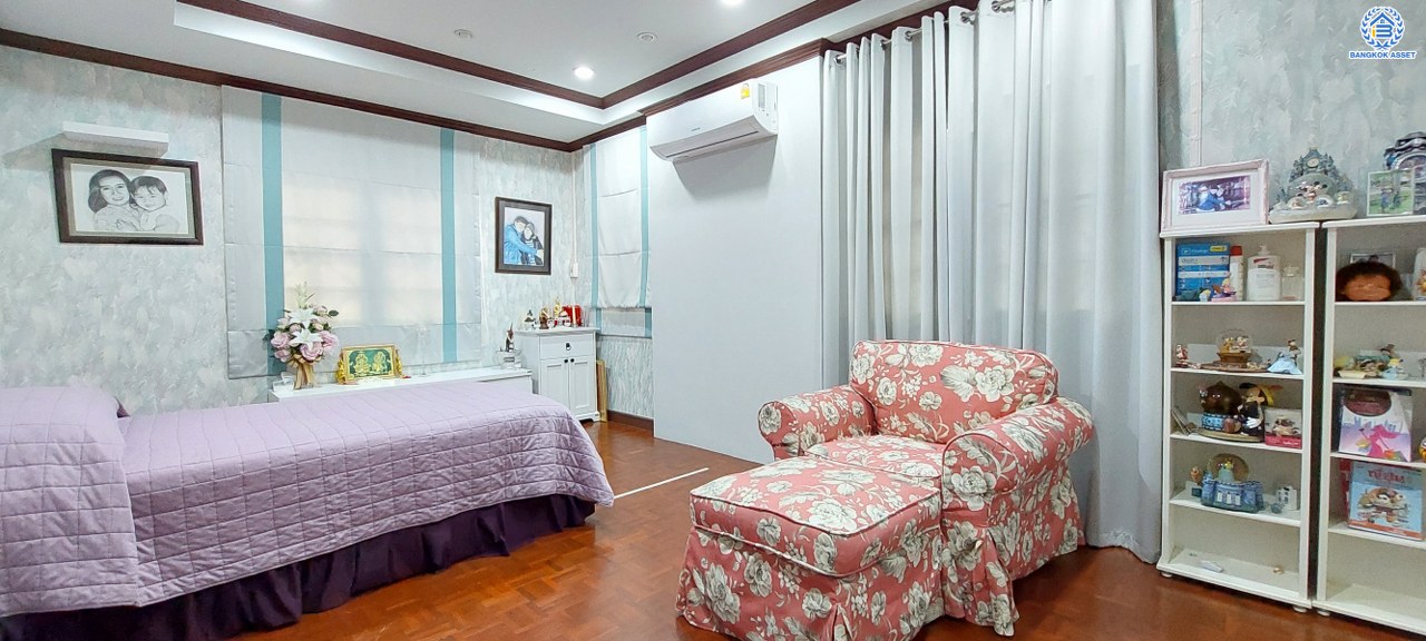 *****บ้านเดี่ยวมือสองนนทบุรี โครงการ มณียา2 ท่าอิฐ แบรนด์ Property Perfect เนื้อที่ 51.00 ตร.ว. พื้นที่ใช้สอย 130 ตร.ม. ฟังก์ชัน 4 ห้องนอน 3 ห้องน้ำ 2 ที่จอดรถ บนทำเลเชื่อมต่อถนนรัตนาธิเบศร์ และถนนราชพฤกษ์ ใจกลาง 2 เซ็นทรัลฯ ใกล้ MRT "สถานีบางรักน้อยท่าอิฐ" และทางด่วน "งามวงศ์วาน"