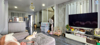 *****บ้านเดี่ยวมือสองนนทบุรี โครงการ มณียา2 ท่าอิฐ แบรนด์ Property Perfect เนื้อที่ 51.00 ตร.ว. พื้นที่ใช้สอย 130 ตร.ม. ฟังก์ชัน 4 ห้องนอน 3 ห้องน้ำ 2 ที่จอดรถ บนทำเลเชื่อมต่อถนนรัตนาธิเบศร์ และถนนราชพฤกษ์ ใจกลาง 2 เซ็นทรัลฯ ใกล้ MRT "สถานีบางรักน้อยท่าอิฐ" และทางด่วน "งามวงศ์วาน"