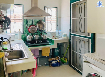 *****บ้านเดี่ยวมือสอง โครงการ พฤกษ์ลดา1 วงแหวน-รัตนาธิเบศร์ จาก L&H เนื้อที่ 50 ตร.ว. ฟังก์ชัน 3 ห้องนอน 2 ห้องน้ำ 2 ที่จอดรถ แถมฟรี! เครื่องปรับอากาศ โครงการบนทำเลเดินทางสะดวก เชื่อมต่อถนนบางกรวย-ไทรน้อย ถนนคลองถนน ถนนกาญจนาภิเษก ใกล้รถไฟฟ้าสายสีม่วง "สถานีคลองบางไผ่"