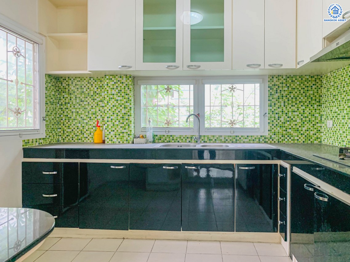 *****บ้านเดี่ยวมือสองกรุงเทพมหานคร โครงการ เดอะแกรนด์ วงแหวน-ประชาอุทิศ เนื้อที่กว้าง 62.90 ตร.ว. ฟังก์ชัน 3 ห้องนอน 3 ห้องน้ำ 2 ที่จอดรถ บ้านสวย พร้อมเข้าอยู่ บนทำเลแห่งการเดินทาง เชื่อมต่อ ถนนประชาอุทิศ, ถนนบางขุนเทียน, ถนนพระราม 2 ใกล้จุดขึ้นทางด่วน "พระราม2"