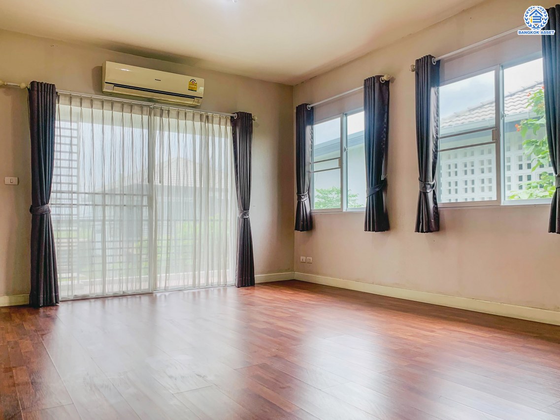 *****บ้านเดี่ยวมือสองกรุงเทพมหานคร โครงการ เดอะแกรนด์ วงแหวน-ประชาอุทิศ เนื้อที่กว้าง 62.90 ตร.ว. ฟังก์ชัน 3 ห้องนอน 3 ห้องน้ำ 2 ที่จอดรถ บ้านสวย พร้อมเข้าอยู่ บนทำเลแห่งการเดินทาง เชื่อมต่อ ถนนประชาอุทิศ, ถนนบางขุนเทียน, ถนนพระราม 2 ใกล้จุดขึ้นทางด่วน "พระราม2"