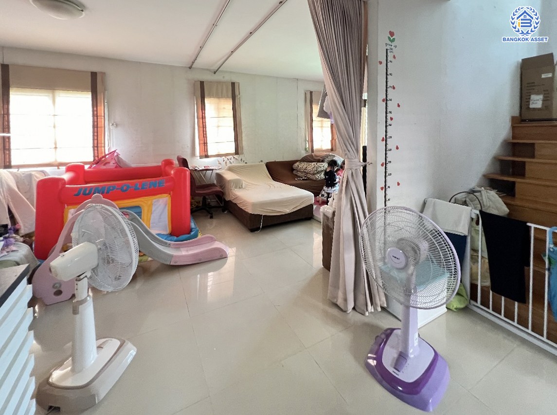 *****บ้านเดี่ยวมือสองนนทบุรี โครงการ พฤกษาวิลเลจ5 บางใหญ่ เนื้อที่ 53.10 ตร.ว. ฟังก์ชัน 3 ห้องนอน 2 ห้องน้ำ 2 ที่จอดรถ สภาพแวดล้อมโครงการดี ทำเลดีเดินทางสะดวก เชื่อมต่อถนนคลองถนน ถนนกาญจนาภิเษก ถนนรัตนาธิเบศร์ ใกล้รถไฟฟ้าสายสีม่วง "สถานีคลองบางไผ่" และจุดขึ้นทางด่วน "กาญจนาภิเษก"…