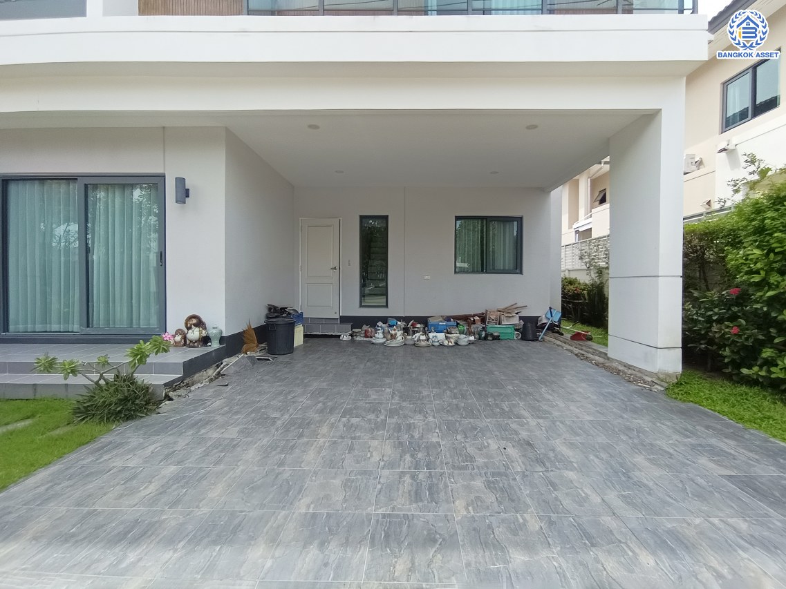 *****บ้านเดี่ยวมือสองนนทบุรี โครงการ เซนโทร ชัยพฤกษ์-แจ้งวัฒนะ2 จากแบรนด์ AP Thai เนื้อที่ 50.70 ตร.ว. พื้นที่ใช้สอย 190 ตร.ม. ฟังก์ชัน 4 ห้องนอน 5 ห้องน้ำ 2 ที่จอดรถ บ้านฟังก์ชั่นเยอะ ใกล้แหล่งอำนวยความสะดวก บนทำเล เชื่อมต่อถนนสะพานนนทบุรี-บางบัวทอง ถนนชัยพฤกษ์ ถนนราชพฤกษ์ ใกล้จุดขึ้นทางด่วน "แจ้งวัฒนะ"