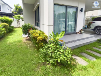 *****บ้านเดี่ยวมือสองนนทบุรี โครงการ เซนโทร ชัยพฤกษ์-แจ้งวัฒนะ2 จากแบรนด์ AP Thai เนื้อที่ 50.70 ตร.ว. พื้นที่ใช้สอย 190 ตร.ม. ฟังก์ชัน 4 ห้องนอน 5 ห้องน้ำ 2 ที่จอดรถ บ้านฟังก์ชั่นเยอะ ใกล้แหล่งอำนวยความสะดวก บนทำเล เชื่อมต่อถนนสะพานนนทบุรี-บางบัวทอง ถนนชัยพฤกษ์ ถนนราชพฤกษ์ ใกล้จุดขึ้นทางด่วน "แจ้งวัฒนะ"