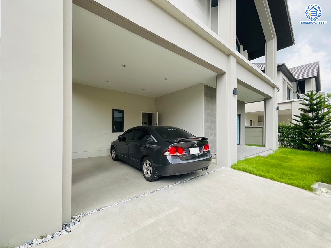 *****บ้านเดี่ยวมือสอง โครงการ บางกอกบูเลอวาร์ด รามอินทรา-วัชรพล เนื้อที่ 50.30 ตร.ว. พื้นที่ใช้สอย 188 ตร.ม. ฟังก์ชัน 3 ห้องนอน 3 ห้องน้ำ 2 ที่จอดรถ แถมฟรี! เครื่องปรับอากาศ, เครื่องทำน้ำอุ่น บนทำเลเดินทางสะดวก เดินทางได้ทั้งถนนสุขาภิบาล5 ถนนจตุโชติ ถนนสายไหม ใกล้เซ็นทรัล รามอินทรา, แฟชั่นไอซ์แลนด์ ใกล้จุดขึ้นทางด่วน "พิเศษฉลองรัช"