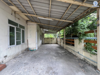 *****บ้านแฝดมือสองนนทบุรี โครงการ บ้านแฝด ซ.บางกรวย-ไทรน้อย43 เนื้อที่ 32.60 ตร.ว. พื้นที่ใช้สอย 90 ตร.ม. ฟังก์ชัน 3 ห้องนอน 2 ห้องน้ำ 1 ที่จอดรถ บนทำเลเดินทางสะดวก เชื่อมต่อถนนบางกรวย-ไทรน้อย โครงการตั้งบนทำเลเดินทางสะดวก และใกล้จุดขึ้นทางทางด่วน "ศรีรัช"