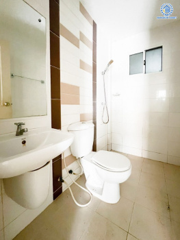 *****ทาวน์เฮ้าส์มือสองนนทบุรี โครงการ เดอะทรัสต์ทาวน์ ราชพฤกษ์-รัตนาธิเบศร์ เนื้อที่ดิน 21.00 ตร.ว. พื้นที่ 110 ตร.ม. ฟังก์ชัน 3 ห้องนอน 3 ห้องน้ำ 2 ที่จอดรถ แถมฟรี! 1 เครื่องปรับอากาศ บนทำเลดี ติดถนนราชพฤกษ์ ใกล้รถไฟฟ้าสายสีม่วง "สถานีบางรักน้อยท่าอิฐ" และทางด่วน "ศรีรัช"