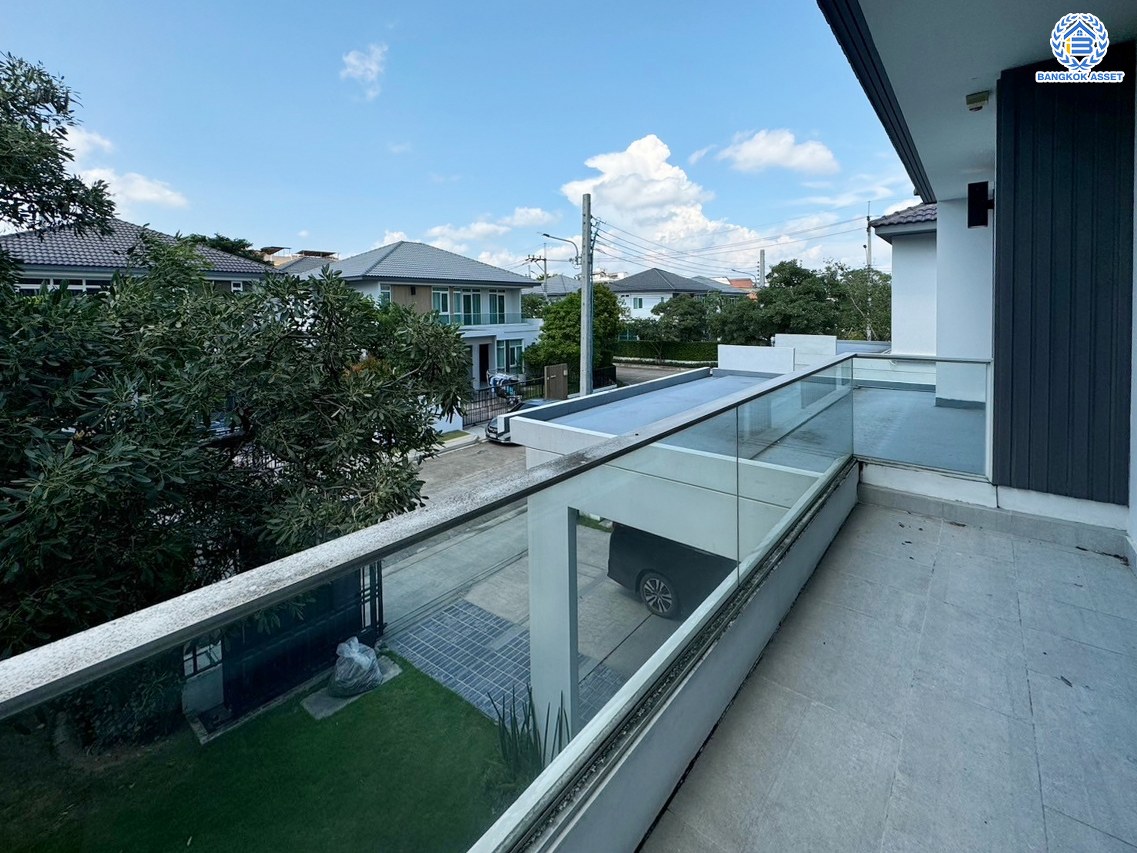 *****บ้านเดี่ยวมือสอง โครงการ สีวลี เพชรเกษม69 หลังริม บนเนื้อที่ 70.30 ตร.ว. พื้นที่ใช้สอย 158 ตร.ม. ฟังก์ชันจัดเต็ม 3 ห้องนอน 3 ห้องน้ำ จอดรถได้ 2 คัน แถมฟรี เครื่องปรับอากาศ, เครื่องทำน้ำอุ่น และเครื่องดูดควัน บนทำเลศักยภาพ เชื่อมต่อหลายเส้นทาง ใกล้เดอะมอลล์บางแค