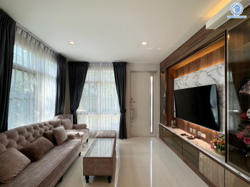 *****บ้านเดี่ยวมือสอง โครงการ สีวลี เพชรเกษม69 หลังริม บนเนื้อที่ 70.30 ตร.ว. พื้นที่ใช้สอย 158 ตร.ม. ฟังก์ชันจัดเต็ม 3 ห้องนอน 3 ห้องน้ำ จอดรถได้ 2 คัน แถมฟรี เครื่องปรับอากาศ, เครื่องทำน้ำอุ่น และเครื่องดูดควัน บนทำเลศักยภาพ เชื่อมต่อหลายเส้นทาง ใกล้เดอะมอลล์บางแค